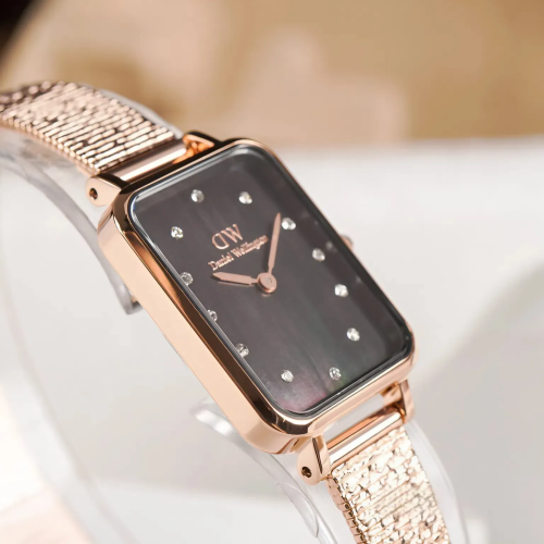 Đồng Hồ Daniel Wellington 20x26mm Nữ DW00100579