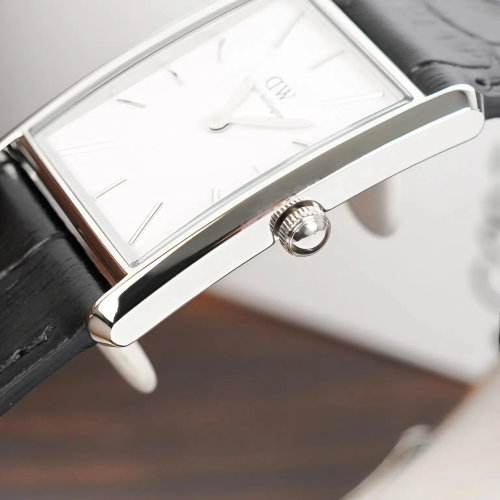 Đồng Hồ Daniel Wellington 35 mm x 24 mm Nam DW00100697