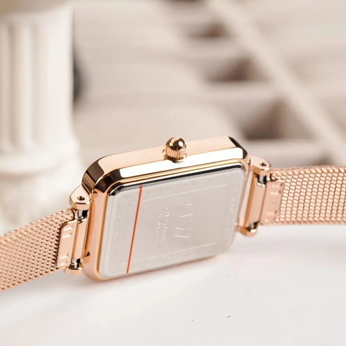Đồng Hồ Daniel Wellington 20x26mm Nữ DW00100484