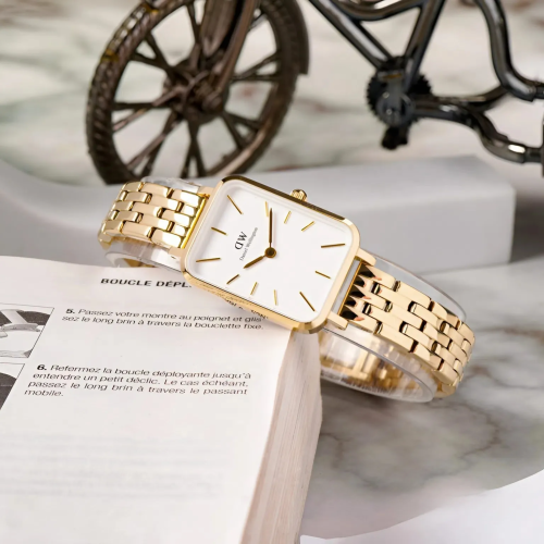 Đồng Hồ Daniel Wellington 20x26mm Nữ DW00100622