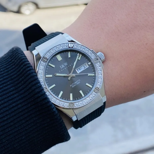 Đồng Hồ I&W Carnival 42mm Nam 55851G-VT-DCS-DX