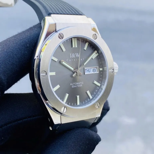 Đồng Hồ I&W Carnival 42mm Nam 55851GT-VT-DCS-DX