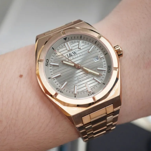 Đồng Hồ I&W Carnival 42mm Nam 711G-VH-T