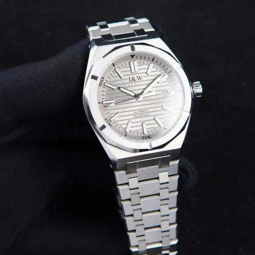 Đồng Hồ I&W Carnival 42mm Nam 711G-VT-T
