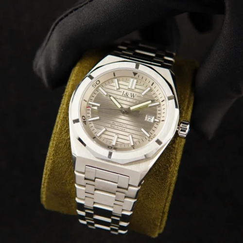 Đồng Hồ I&W Carnival 42mm Nam 711G-VT-T