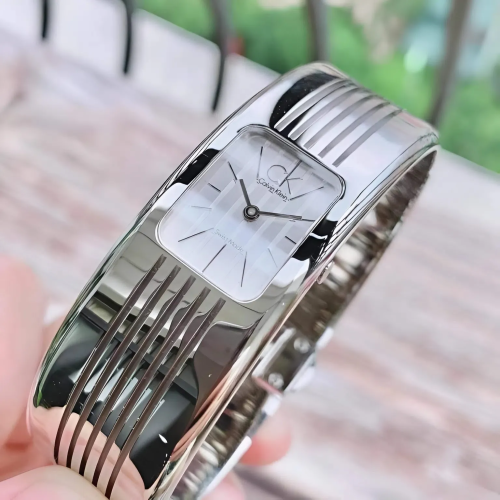 Đồng Hồ Calvin Klein 21mm Nữ K8122120