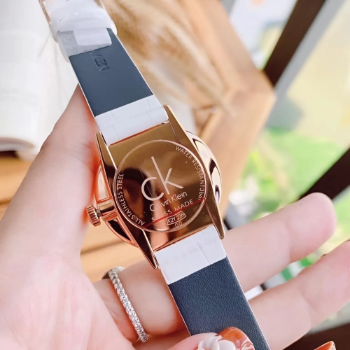 Đồng Hồ Calvin Klein 32mm Nữ K2Y236K6