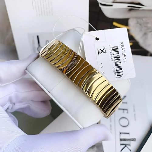 Đồng Hồ Calvin Klein 33mm Nữ K8A23541