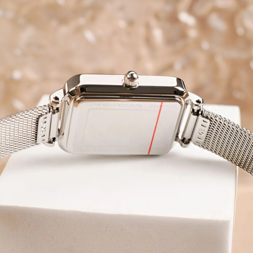 Đồng Hồ Daniel Wellington 20x26mm Nữ DW00100438