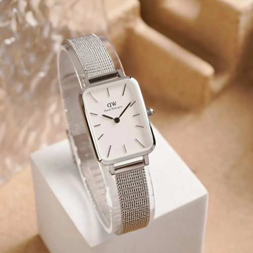 Đồng Hồ Daniel Wellington 20x26mm Nữ DW00100438