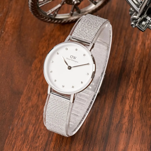 Đồng Hồ Daniel Wellington 28mm Nữ DW00100602