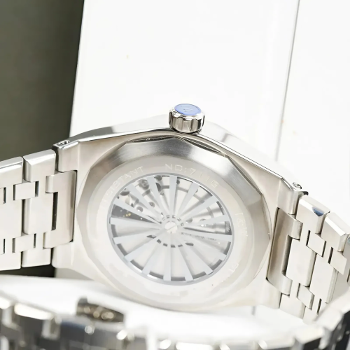  Đồng Hồ I&W Carnival Nam 711G7