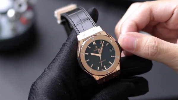 Hướng Dẫn Cách Lên Dây Cót Đồng Hồ Cơ Đúng Cách Chi Tiết Từ A-Z